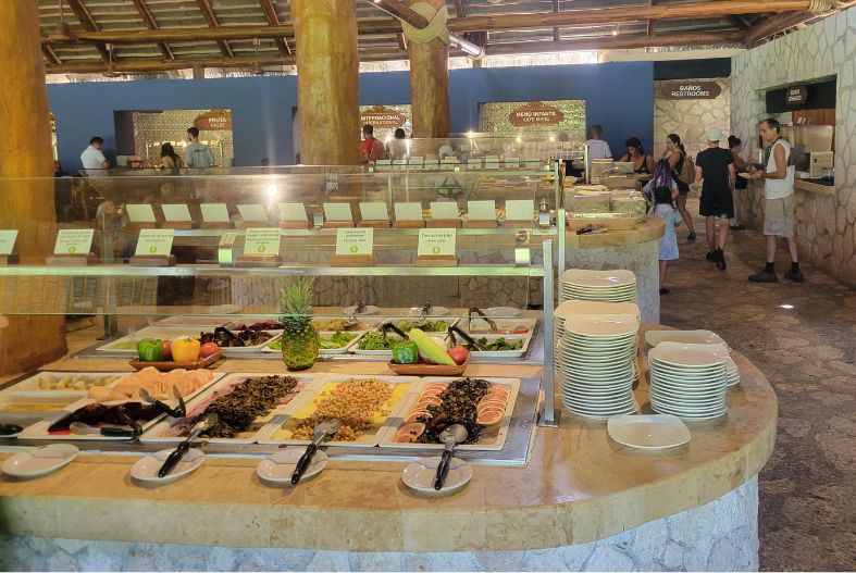 Xcaret buffet