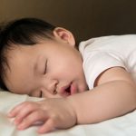 11 Helpful Tips for Getting Baby to Sleep During Travel