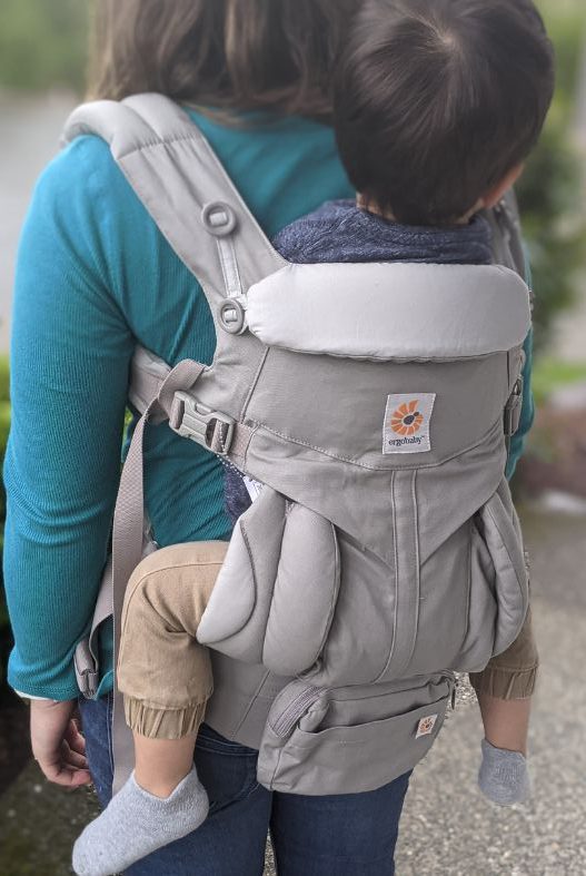 Toddler in an Ergobaby Omni 360 