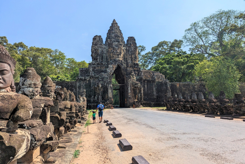 Angkor Wat South Gate