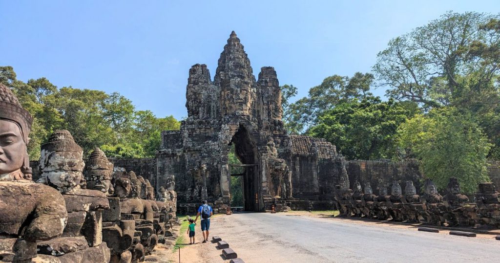 Angkor Thom South Gate